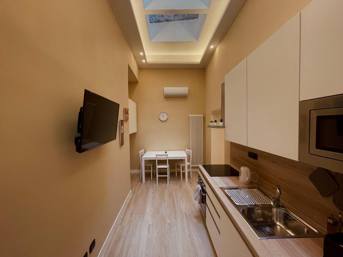 La Suite Di Dante Napoli Nápoles Exterior foto