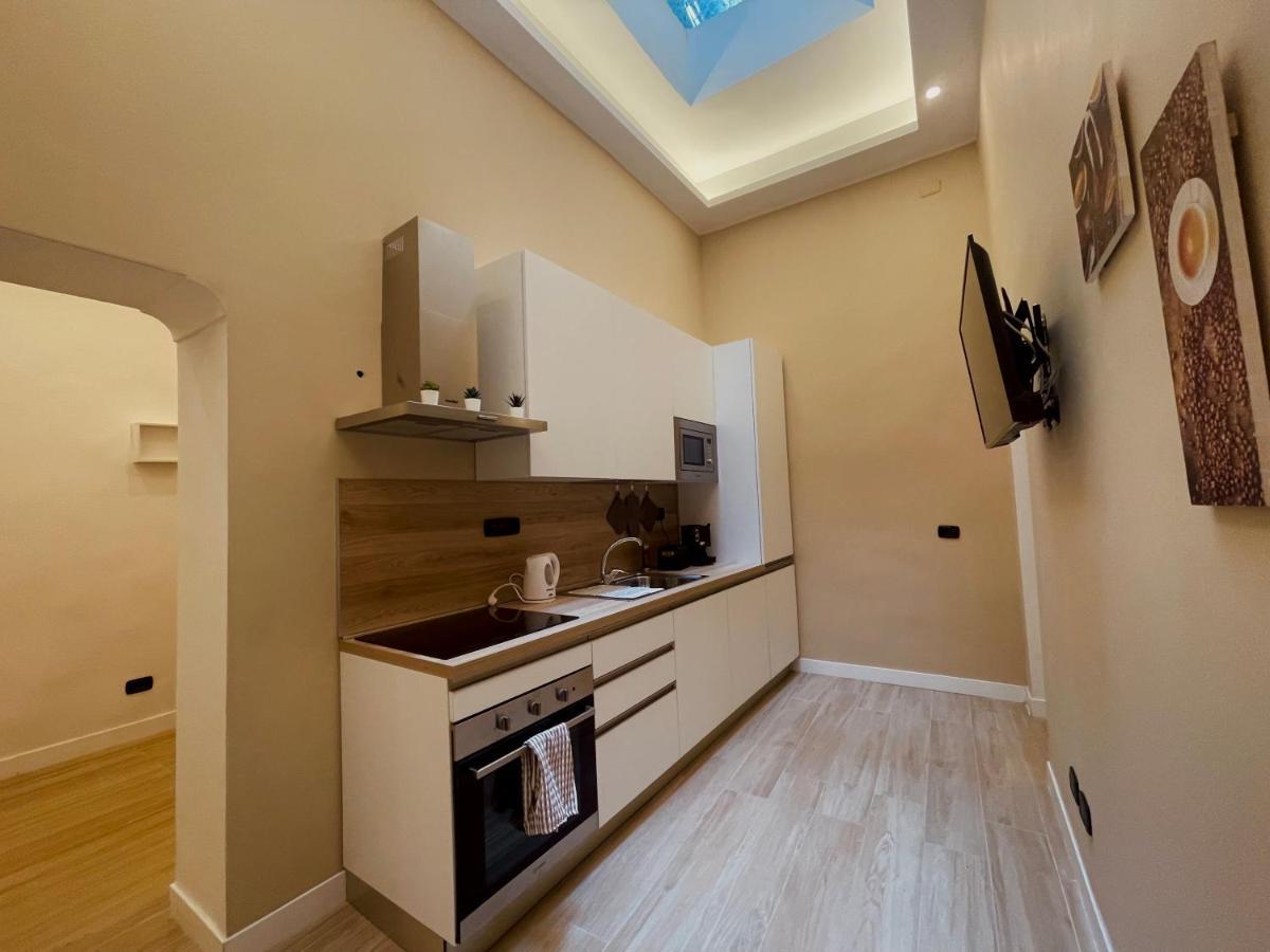 La Suite Di Dante Napoli Nápoles Exterior foto
