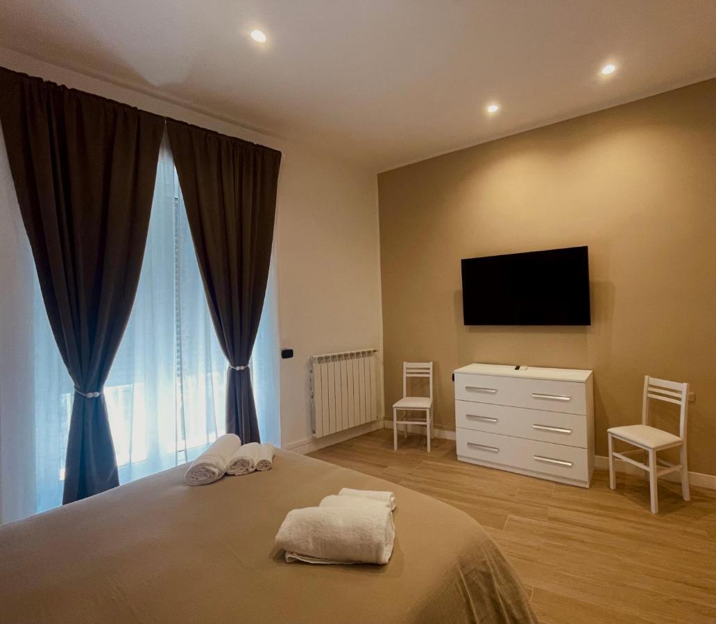 La Suite Di Dante Napoli Nápoles Exterior foto