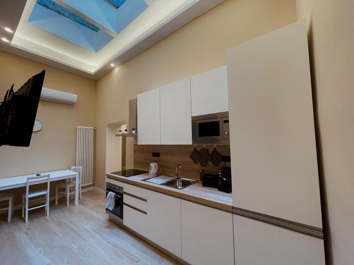 La Suite Di Dante Napoli Nápoles Exterior foto