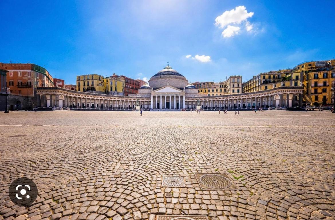 La Suite Di Dante Napoli Nápoles Exterior foto